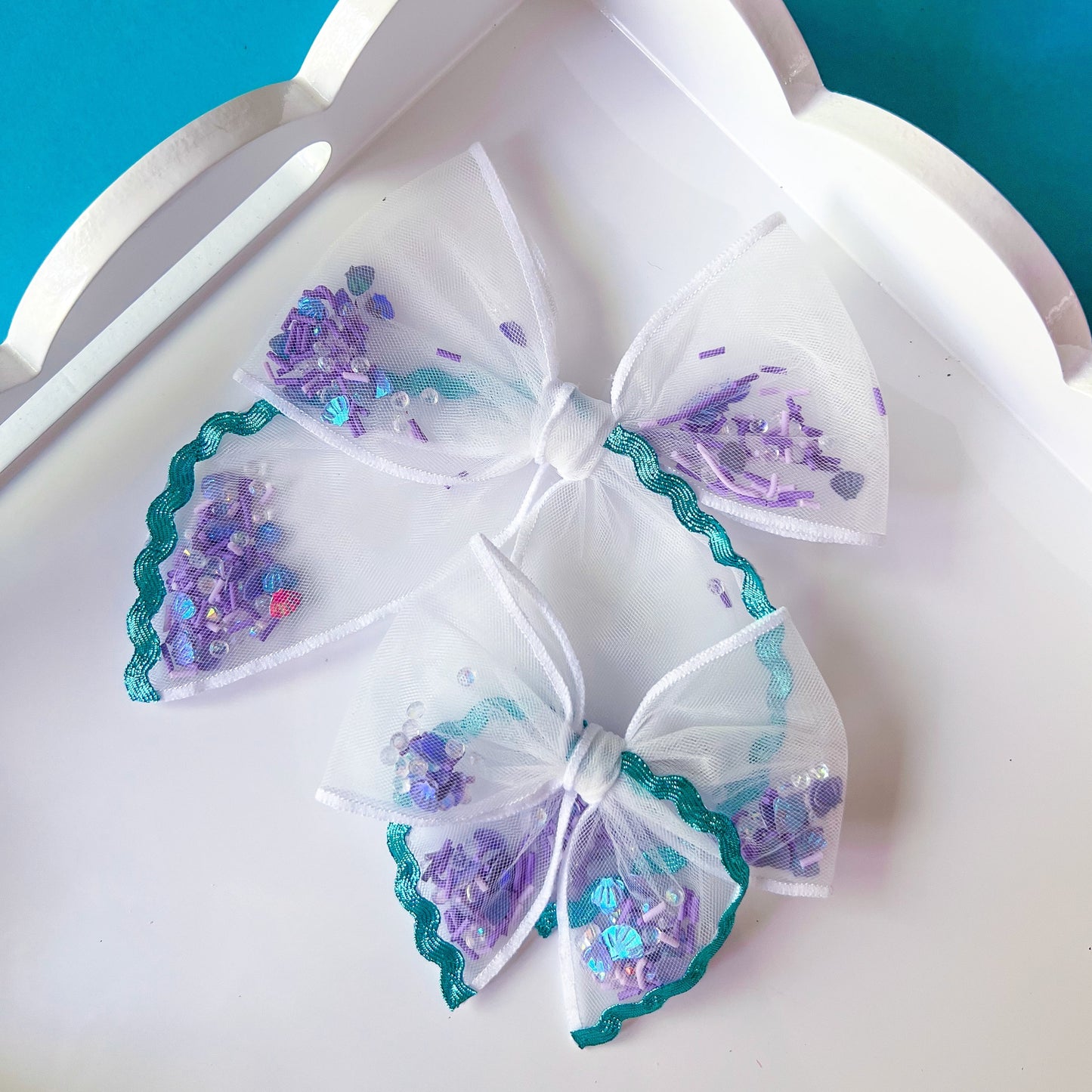 Under The Sea Shaker Bow