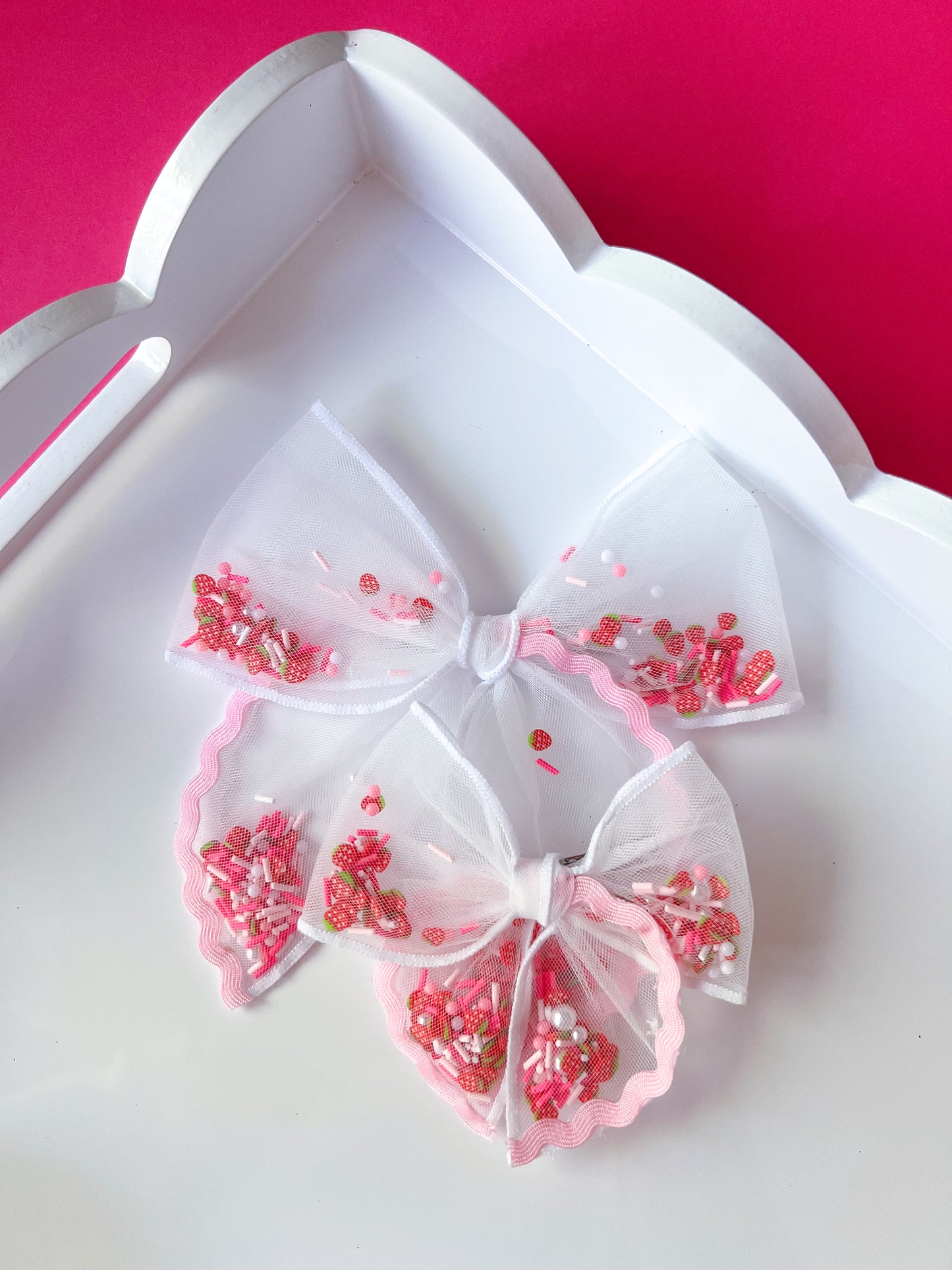 Pink & Strawberry Shaker Bow